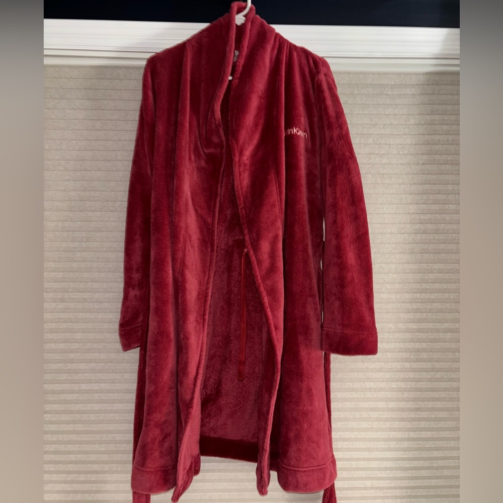 Calvin Klein robe